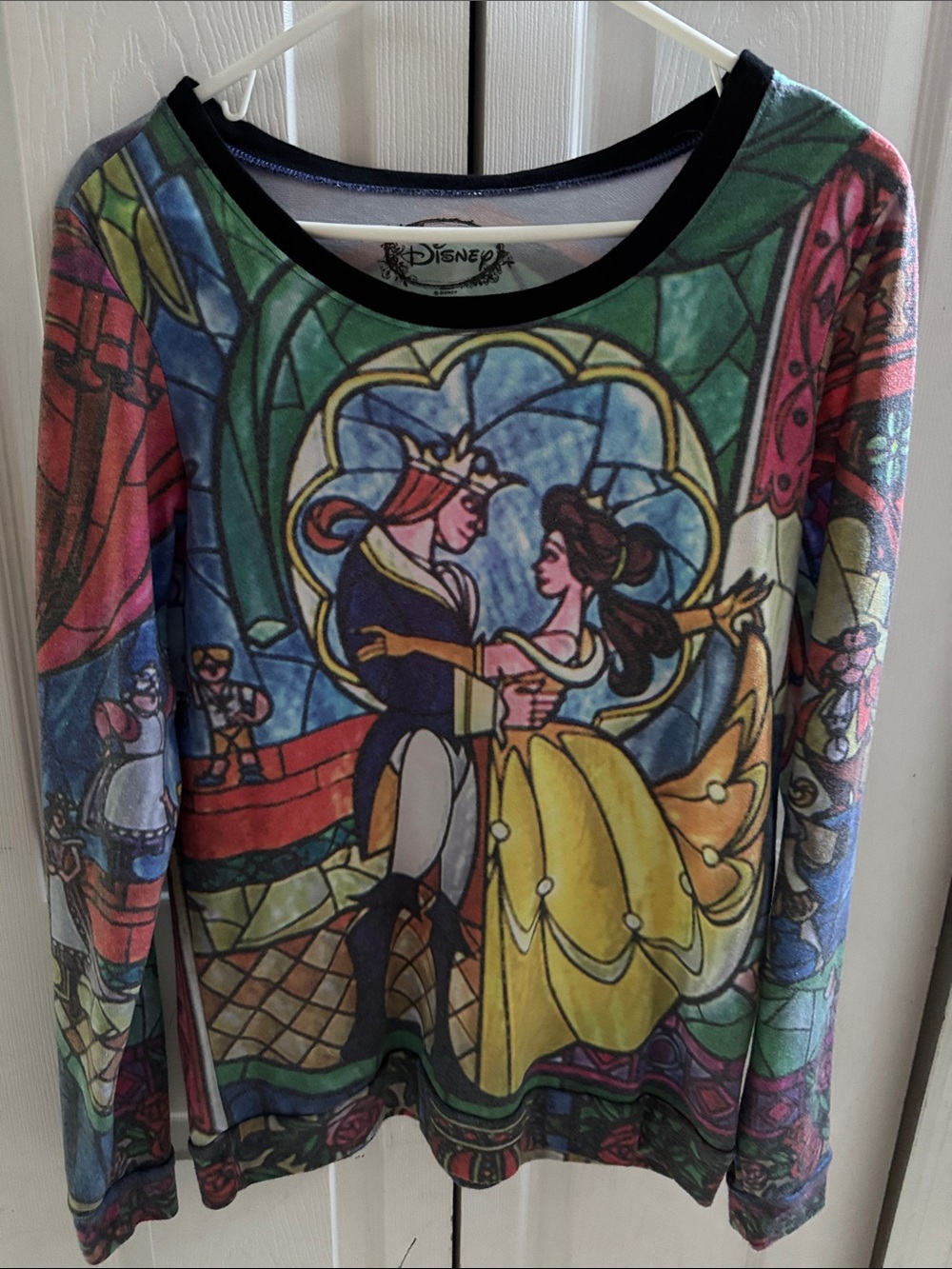 DISNEY STORE BEAUTY AND THE BEAST LONG SLEEVE SOFT TOP . ADULT SIZE MEDIUM .